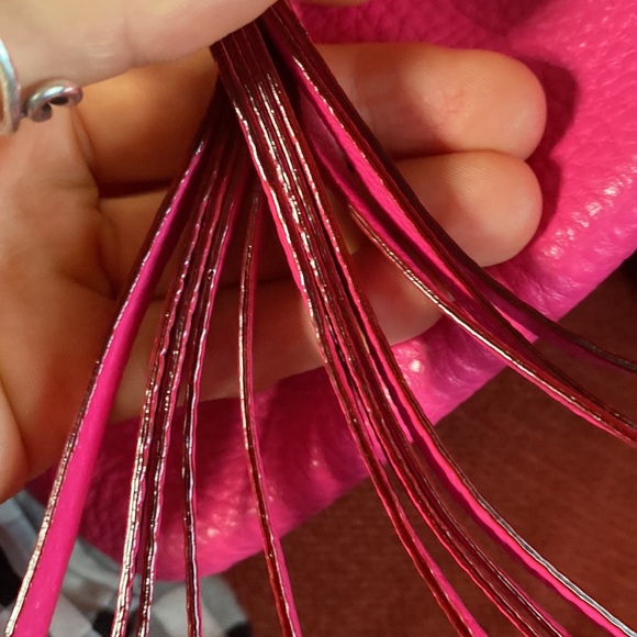 NWOT Kate Spade pink crossbody small bucket leather bag - Picture 3 of 7